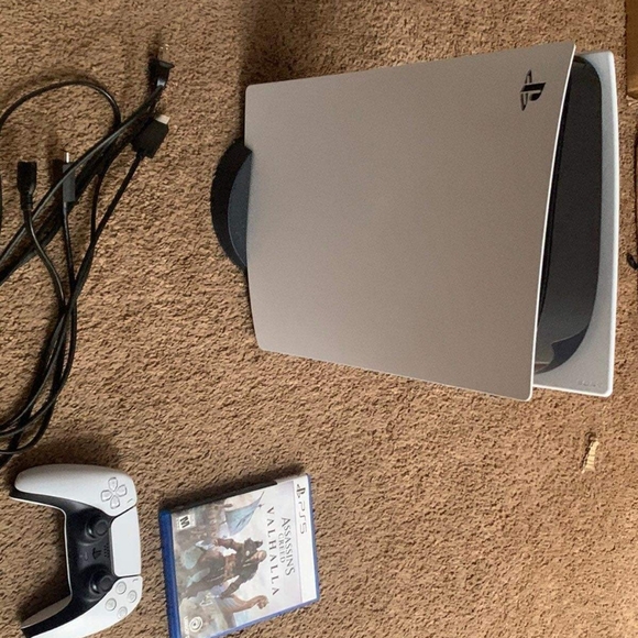 Game system - Picture 2 of 5